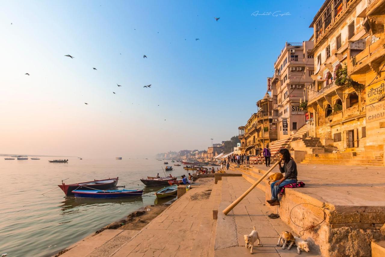 Wander Station Varanasi Exterior photo